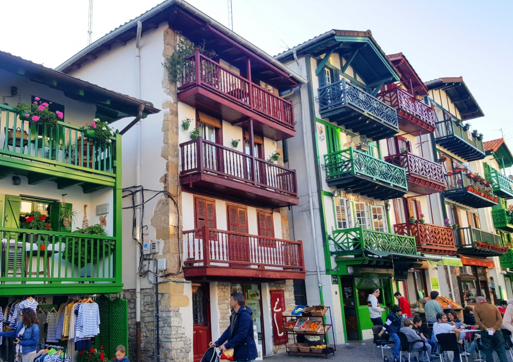 Pueblos con Encanto Cerca de San Sebastián - Guía y Dónde Alojarse